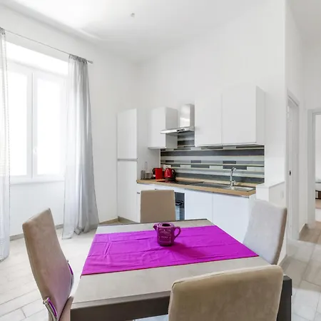 Apartment Urent - Casalino Charming